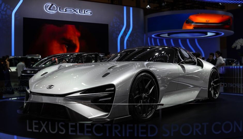 The 2026 Luxury EV Landscape: Where Performance Meets Prestige
